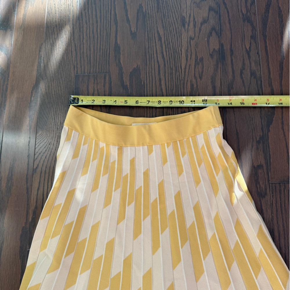 Tory Burch Sport Pleated Technical Midi Skirt Size Medium - Picture 10 of 11
